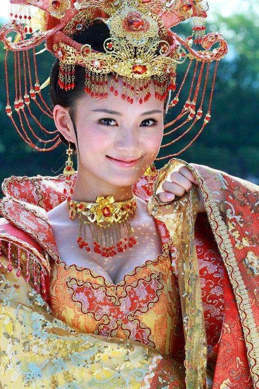 薛平贵与王宝钏 2012